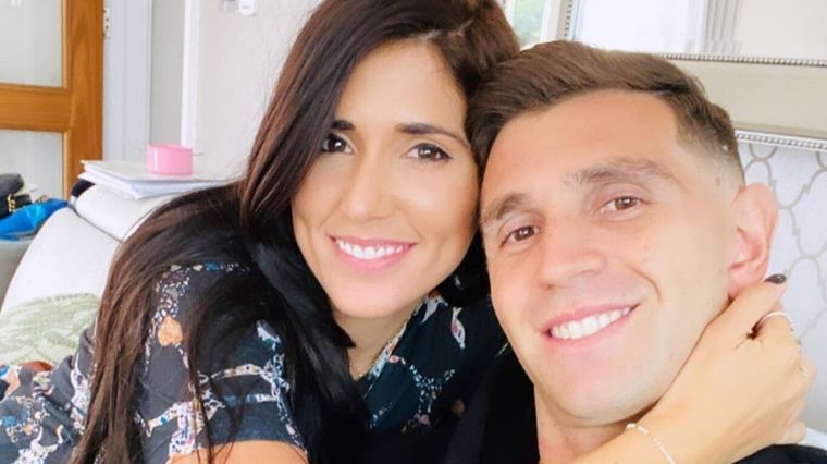 El romántico gesto del arquero campeón hacia su mujer Foto: foto: Instagram @mandinha_martinez_