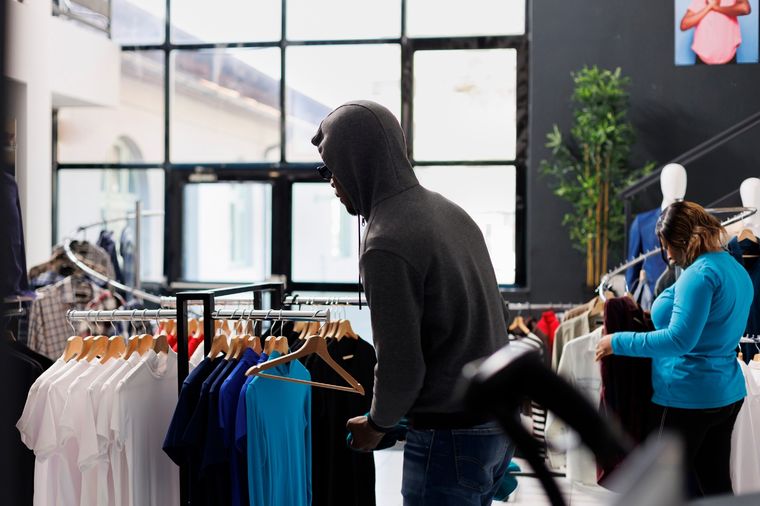 La tradicional cortesía japonesa facilita las posibilidad de robar en las tiendas del país asiático. Foto: Shutterstock