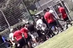 video: matan a golpes al padre de un futbolista durante un torneo