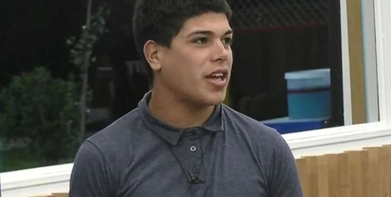 Thiago, el participante que volvió a consagrarse como líder de la semana en Gran Hermano.