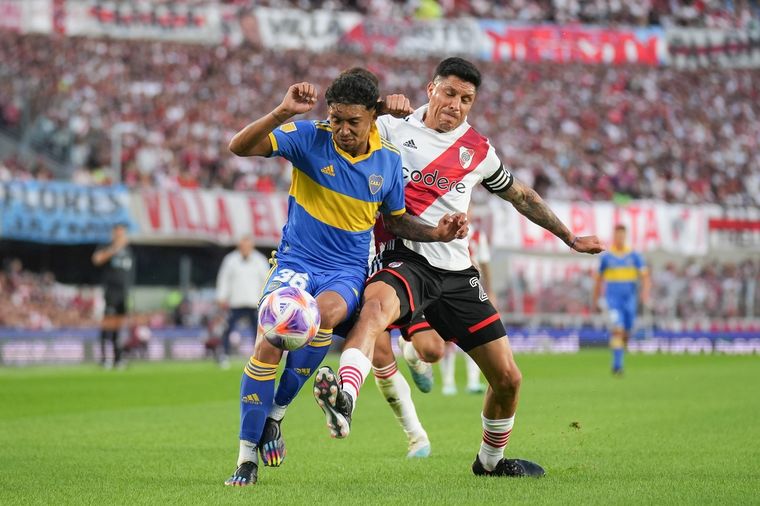 Los equipos argentinos se encuentran lejos del Top 10. Foto: NA
