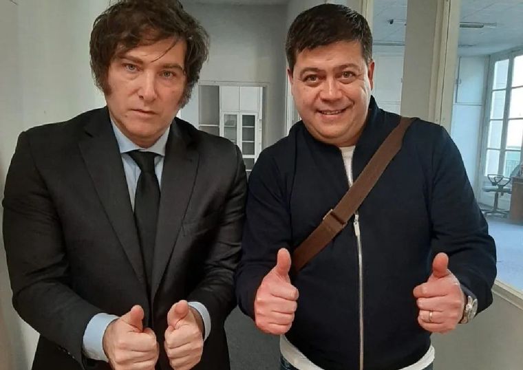 Apoyo Javier Milei y su candidato a gobernador en Chubut, César Treffinger Foto: MDZ