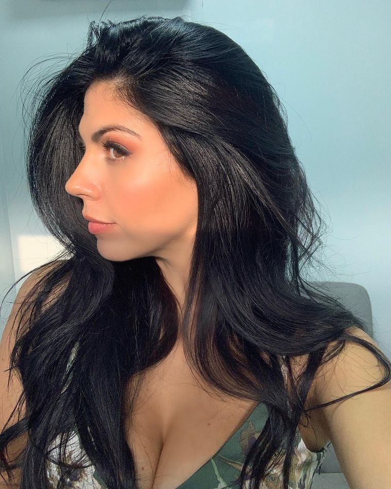 África Zavala conquista a sus fans con sus actuaciones en importantes telenovelas de América Latina Foto: Instagram/África Zavala