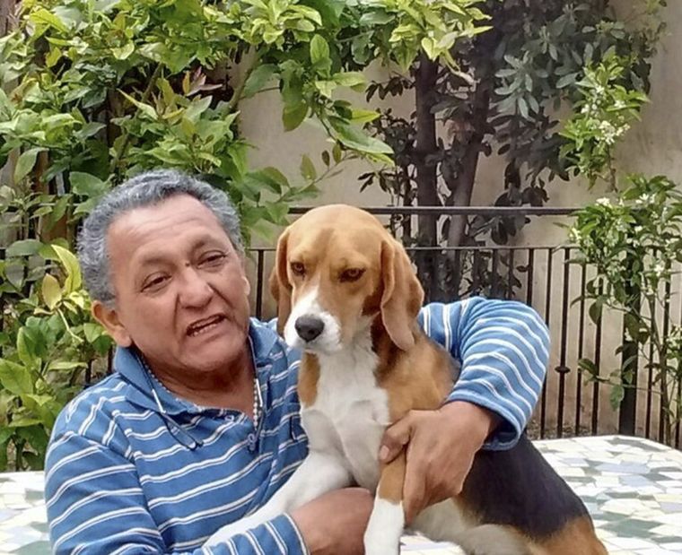 El chofer Oscar Centeno tenía los cuadernos con anotaciones de las presuntas coimas pagadas al gobierno de Cristina Kirchner. El chofer Oscar Centeno tenía los cuadernos con anotaciones de las presuntas coimas pagadas al gobierno de Cristina Kirchner.