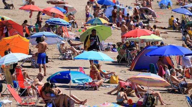 El verano se caracteriza por las altas temperaturas y las vacaciones. Foto: TELAM