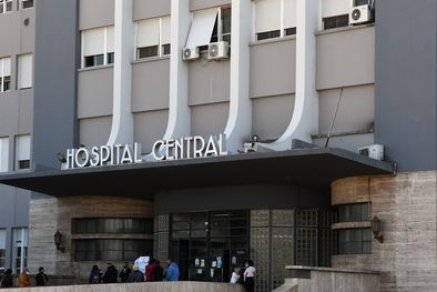 MDZol | Hospital Central. Foto: ALF PONCE MERCADO / MDZ