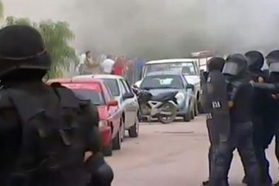 MDZol | La policía catamarqueña no logró contener los fuertes disturbios.