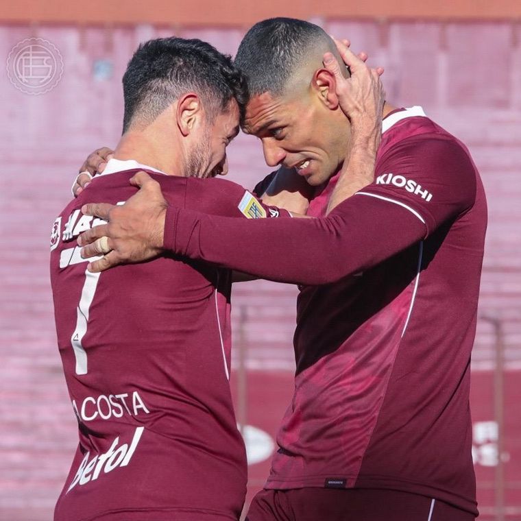 Sand hace historia en el fútbol argentino Foto: Club Lanús