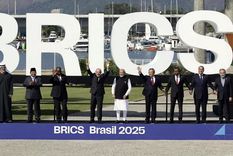 BRICS está integrado actualmente por Brasil, India, Rusia, China, Sudáfrica, Egipto, Etiopía, Indonesia, Irán y Emiratos Árabes Unidos. BRICS está integrado actualmente por Brasil, India, Rusia, China, Sudáfrica, Egipto, Etiopía, Indonesia, Irán y Emiratos Árabes Unidos.