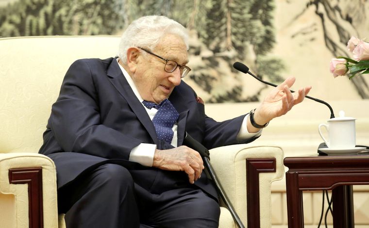 Henry Kissinger durante una reunión en el Ministerio Relaciones Exteriores de China en el Gran Palacio del Pueblo, en Pekín (China) Foto: EFE