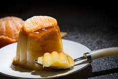 Recetas de cocina con mandarinas: el flan que perfuma toda la casa