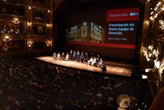 Jorge Macri presentó al nuevo equipo directivo del Teatro Colón con Julio Bocca a la cabeza. Foto: Analía Melnik/MDZ