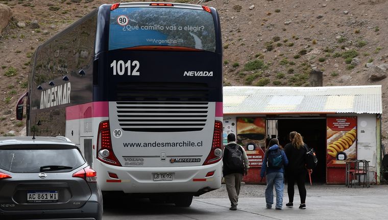 Los pasajeros quedaron varados tras sufrir un robo en pleno viaje a Chile. (Foto ilustrativa)&nbsp;