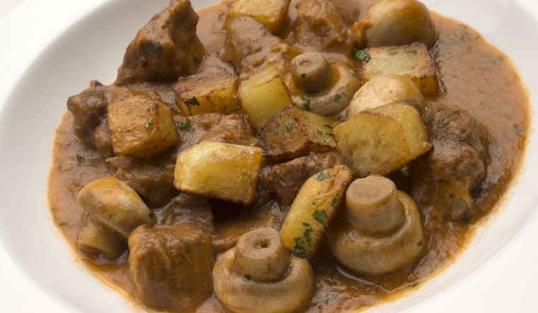 Agasaja a tus seres queridos con esta comida completa ¡es asombrosa! Foto: Hogarmanía