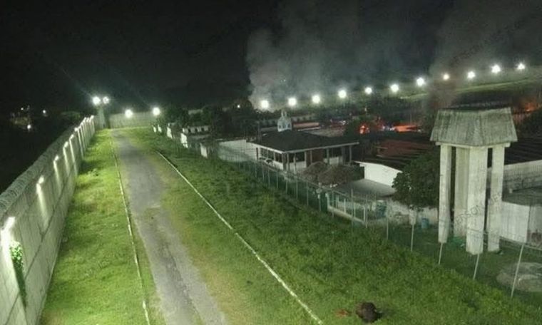 Tras un operativo, desde la Secretaría de Seguridad Pública informaron que ya se ha tomado el control del CERESO.