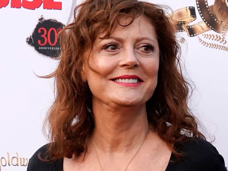 Foto: https://elpais.com/gente/2021-10-18/susan-sarandon-dice-que-sono-con-su-ultima-llamada-con-david-bowie-una-semana-antes-de-su-muerte.html