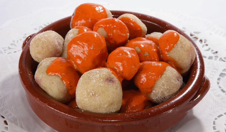 Cada isla canaria tiene su propia versión del mojo dentro de esta receta tradicional.