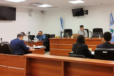 Durante la audiencia, el acusado, identificado con las siglas M.E.M., negó haber agredido a su hijo. Durante la audiencia, el acusado, identificado con las siglas M.E.M., negó haber agredido a su hijo.