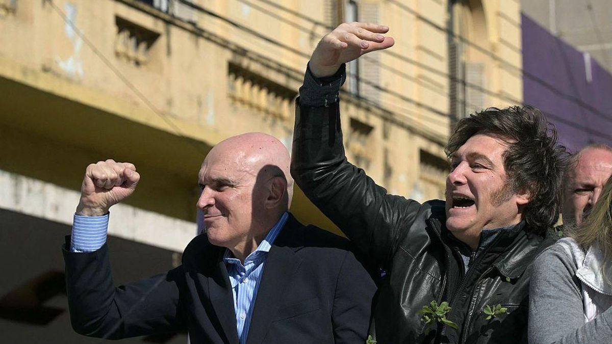 Javier Milei defendió a José Luis Espert y negó vínculos narcos: "Fue una campaña sucia"