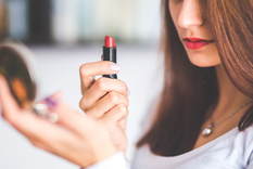 Los labiales le dan un toque de personalidad a la boca. Foto: Pixabay - pixabay.com