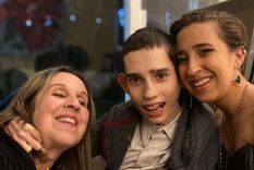 tardo 12 anos en descubrir que su hijo tenia sindrome de angelman