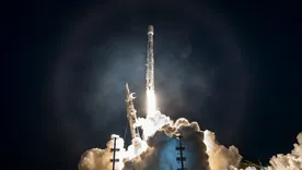 La disputa entre Amazon y SpaceX escala ante la Comisión Federal de Comunicaciones.