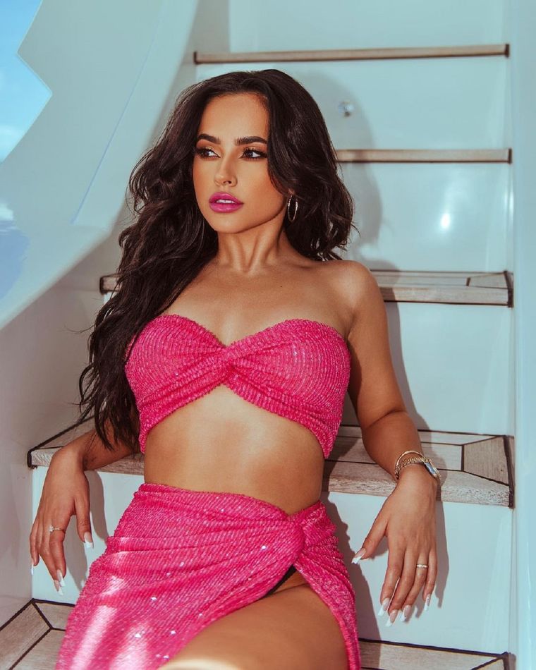 Becky G está teniendo un gran éxito con su canción Fulanito. Foto: Instagram