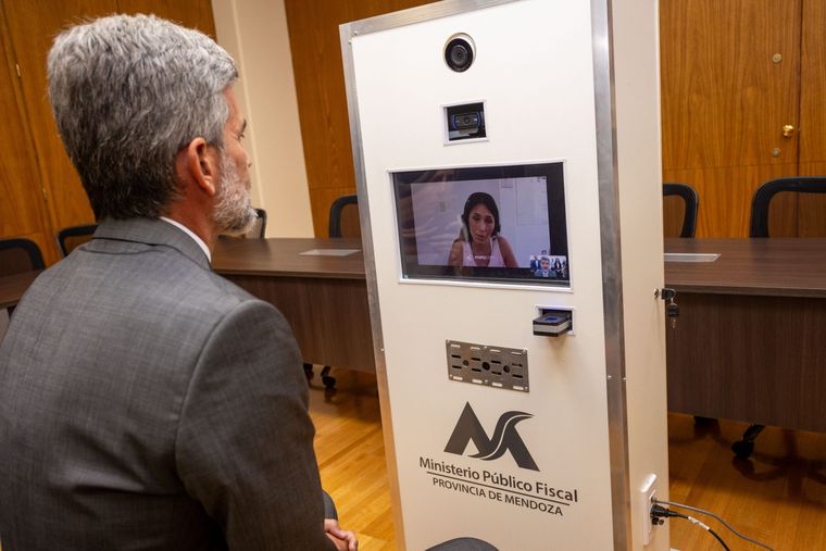 El modelo de totems que se instalarán en Ciudad.