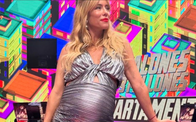Nicole Neumann mostró su pancita de embarazada de siete meses. Foto: Instagram Nicole Neumann