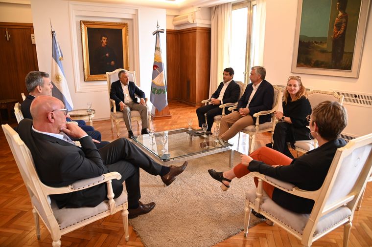 Estiman que el complejo comenzará a producir energía eléctrica renovable a mediados de 2026. Foto: Prensa Gobierno de Mendoza