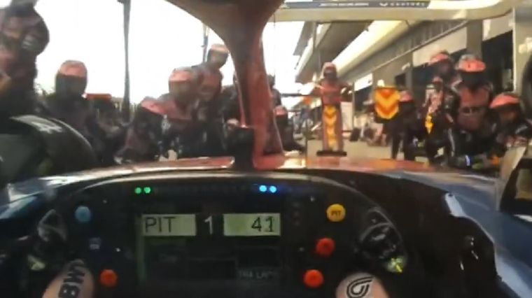 Colapinto fue uno de los primeros en ingresar a boxes