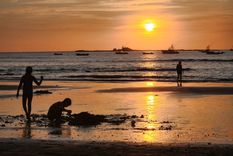 Esta playa de Costa Rica está entre los mejores lugares del mundo para ver la puesta del sol