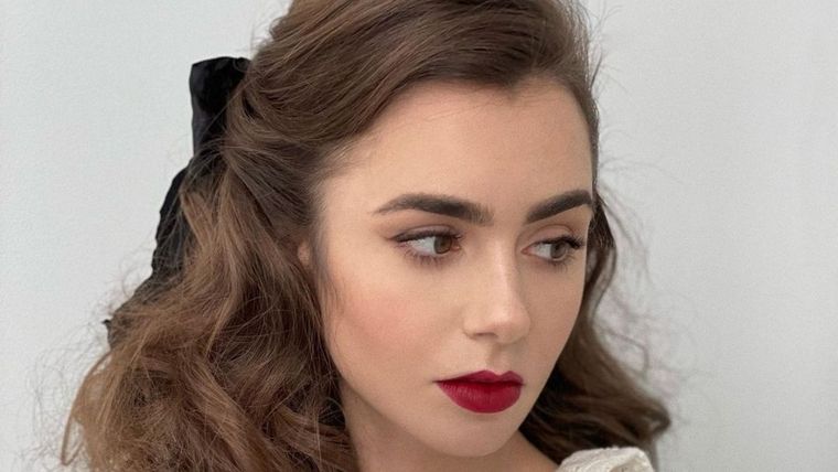 Lily Collins