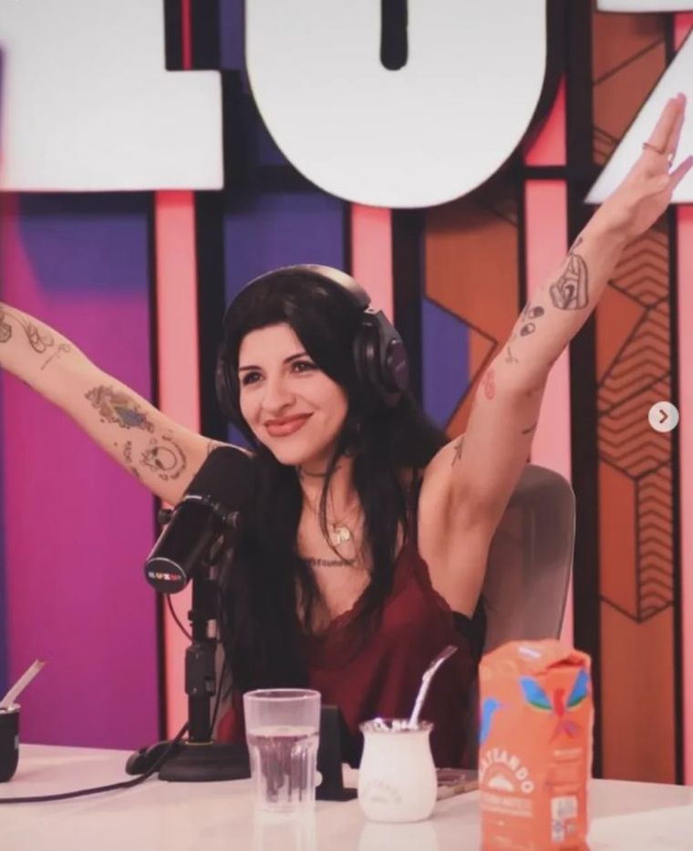 Cazzu y Bad Bunny son amigos. Cazzu y Bad Bunny son amigos.