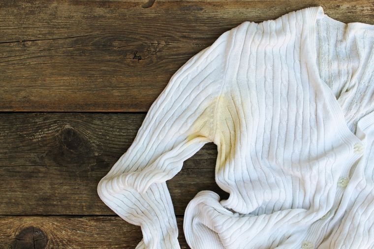 Mancha sudor Se pueden sacar las manchas de sudor. Foto: Fuente: Shutterstock