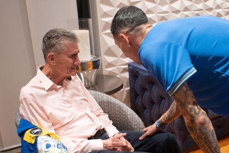 Di María, Central y un conmovedor gesto con Bauza en Ecuador. Di María, Central y un conmovedor gesto con Bauza en Ecuador.