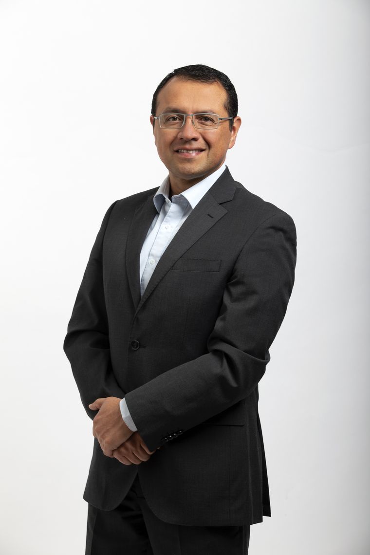 Hiram Monroy, Commercial Senior Manager para AMD en Latinoamérica Hispana. Hiram Monroy, Commercial Senior Manager para AMD en Latinoamérica Hispana.