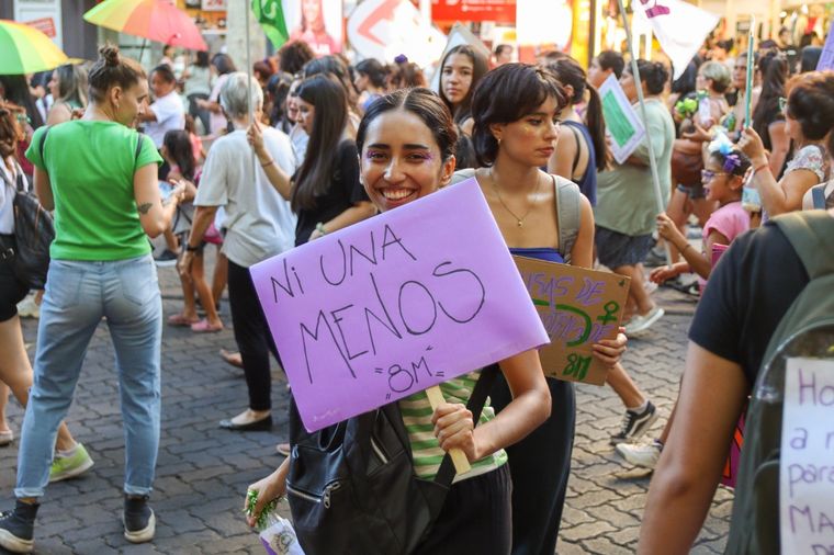 El Gobierno confirmó que no pagará el día de trabajo si las empleadas del Estado paran por el 8M Foto: Santiago Tagua/MDZ