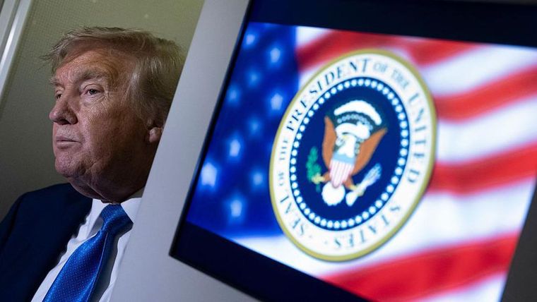 Donald Trump ha venido manteniendo una actitud ambigua sobre el actual conflicto entre Israel e Irán.