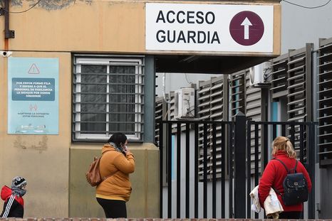 Médicos y pacientes con síntomas de gastroenteritis. Foto: ALF PONCE MERCADO / MDZ Médicos y pacientes con síntomas de gastroenteritis. Foto: ALF PONCE MERCADO / MDZ