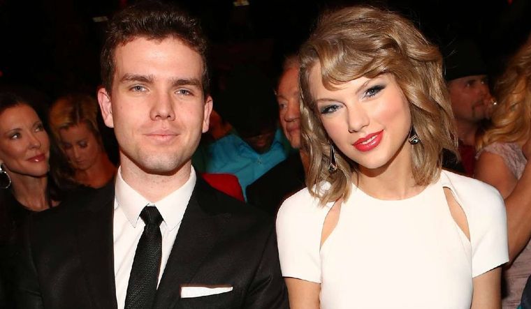Todo sobre el hermano menor de Taylor Swift, el otro famoso de la familia.
