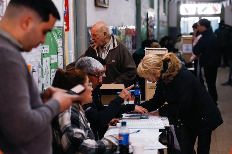 El 26 de octubre los argentinos volverán a las urnas para elegir diputados y senadores en las elecciones legislativas.