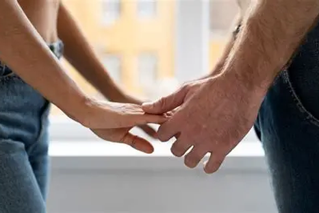 La sexualidad es una parte esencial de los hábitos de vida saludable. La sexualidad es una parte esencial de los hábitos de vida saludable.