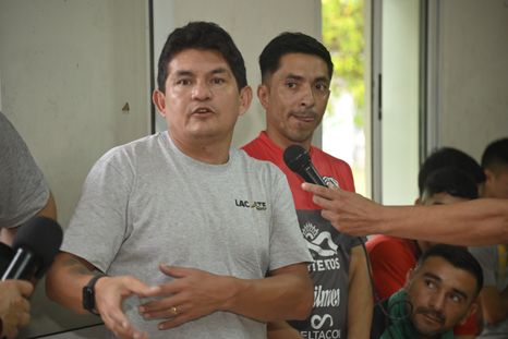 El Pulga Rodríguez vuelve al fútbol y jugará en un club de la Liga Tucumana. El Pulga Rodríguez vuelve al fútbol y jugará en un club de la Liga Tucumana.