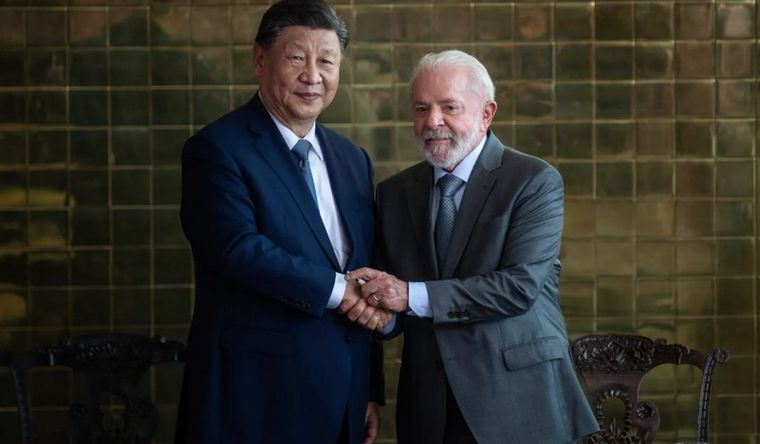 Xi Jinping y Lula da Silva mantienen unidas a China y Brasil. Foto Efe