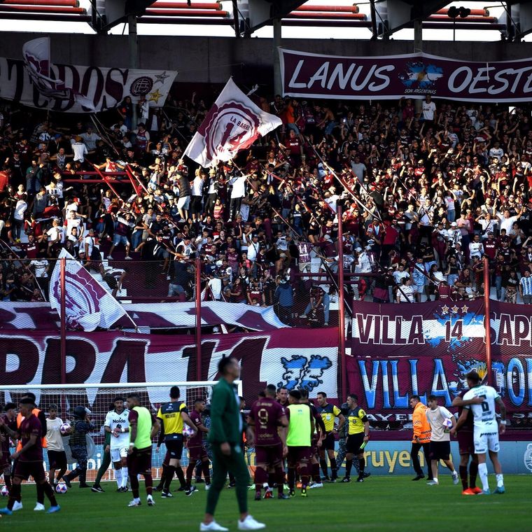 Un hombre murió tras un cruce entre baras de Lanús Foto: Club Atlético Lanús