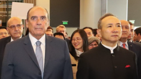 El embajador de China en el país se mostró listo para promover la cooperación en todos los aspectos.