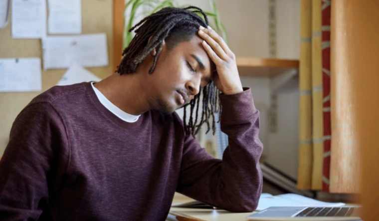 Cómo acompañan las universidades a sus estudiantes en los temas de salud mental. Foto: Shutterstock