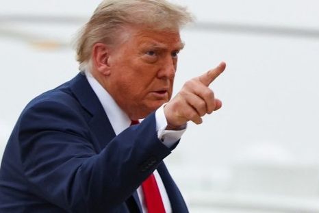 Trump auspicia cena con sus congresistas más leales en la Casa Blanca. Trump auspicia cena con sus congresistas más leales en la Casa Blanca.