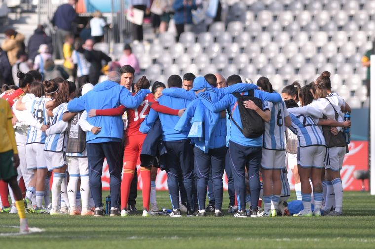 El seleccionado nacional se ilusiona con lograr el pase a octavos. Foto: Télam